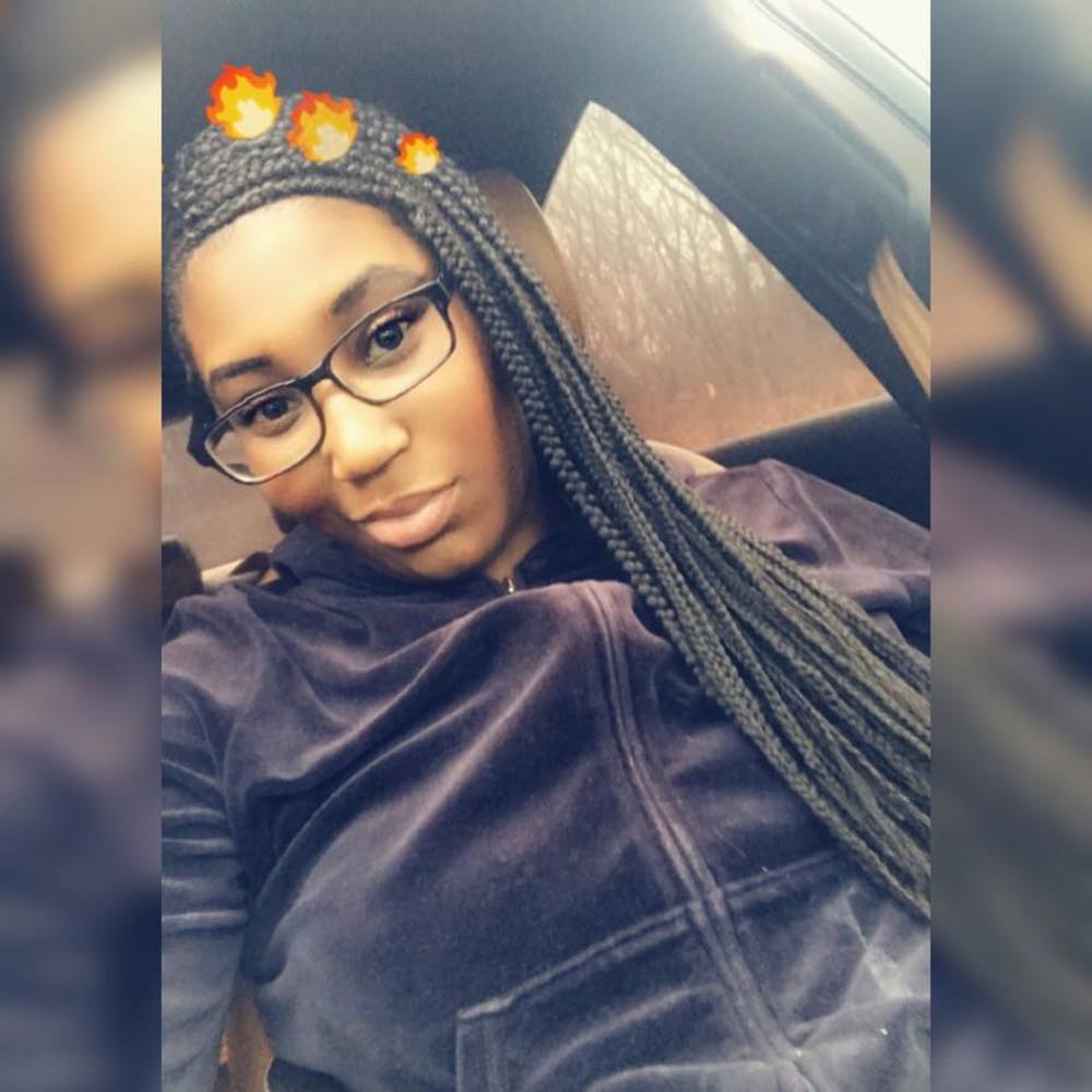 Meet your Posher, Jasmine